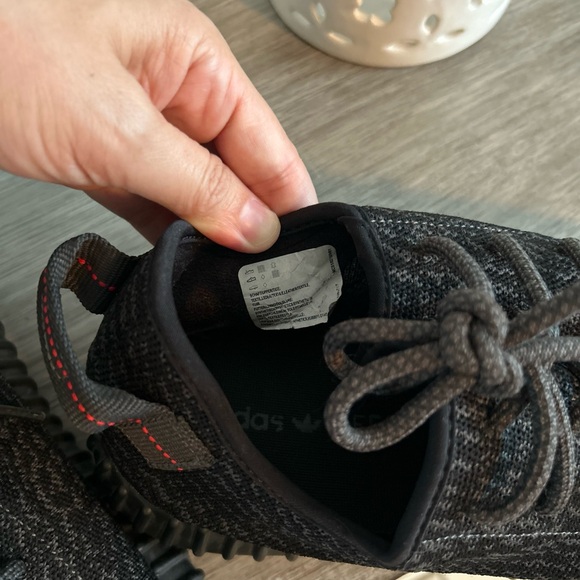 AUTHENTIC-Adidas Yeezy Boost - Size 11  - PREOWNED - Picture 8 of 9